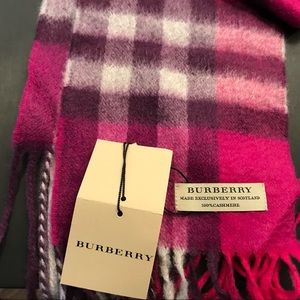 Burberry Cashmere Giant Check Scarf